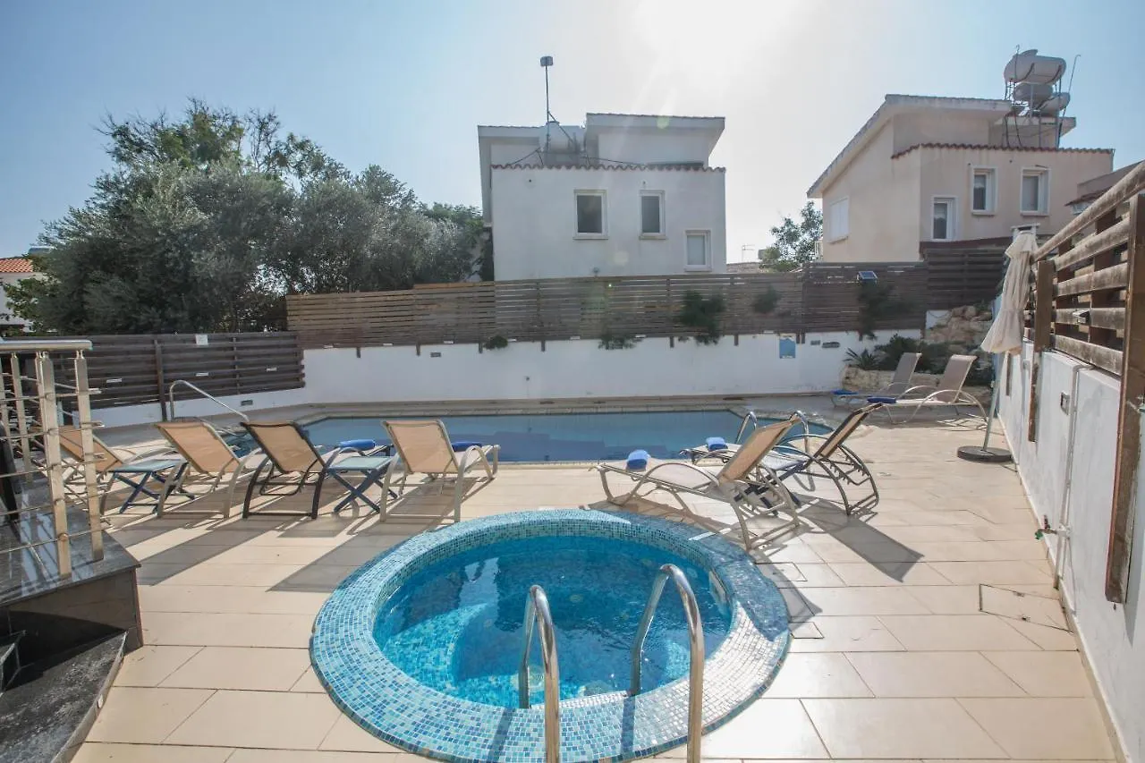 Mesogeios Villa 2 Protaras