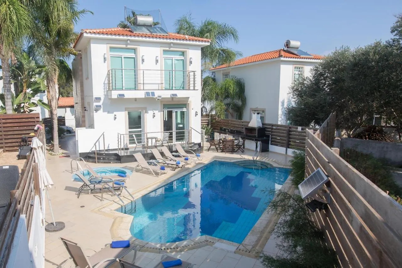 Mesogeios Villa 2 Protaras