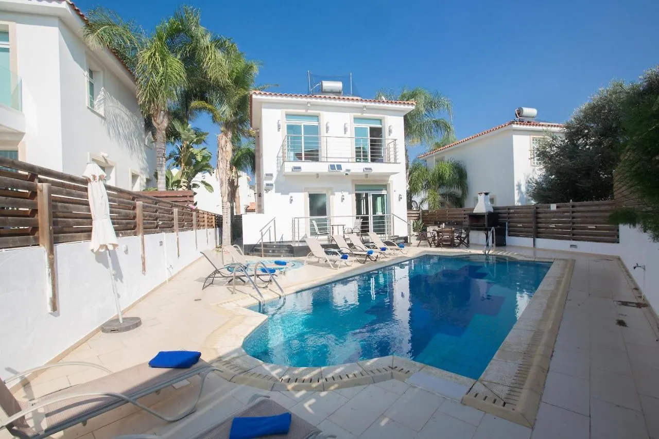 Mesogeios Villa 2 location