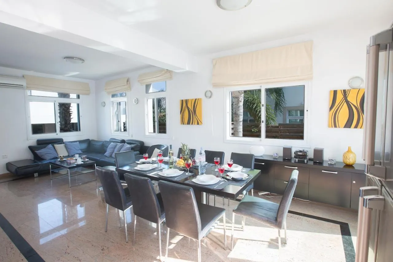 Mesogeios Villa 2 Protaras Cyprus
